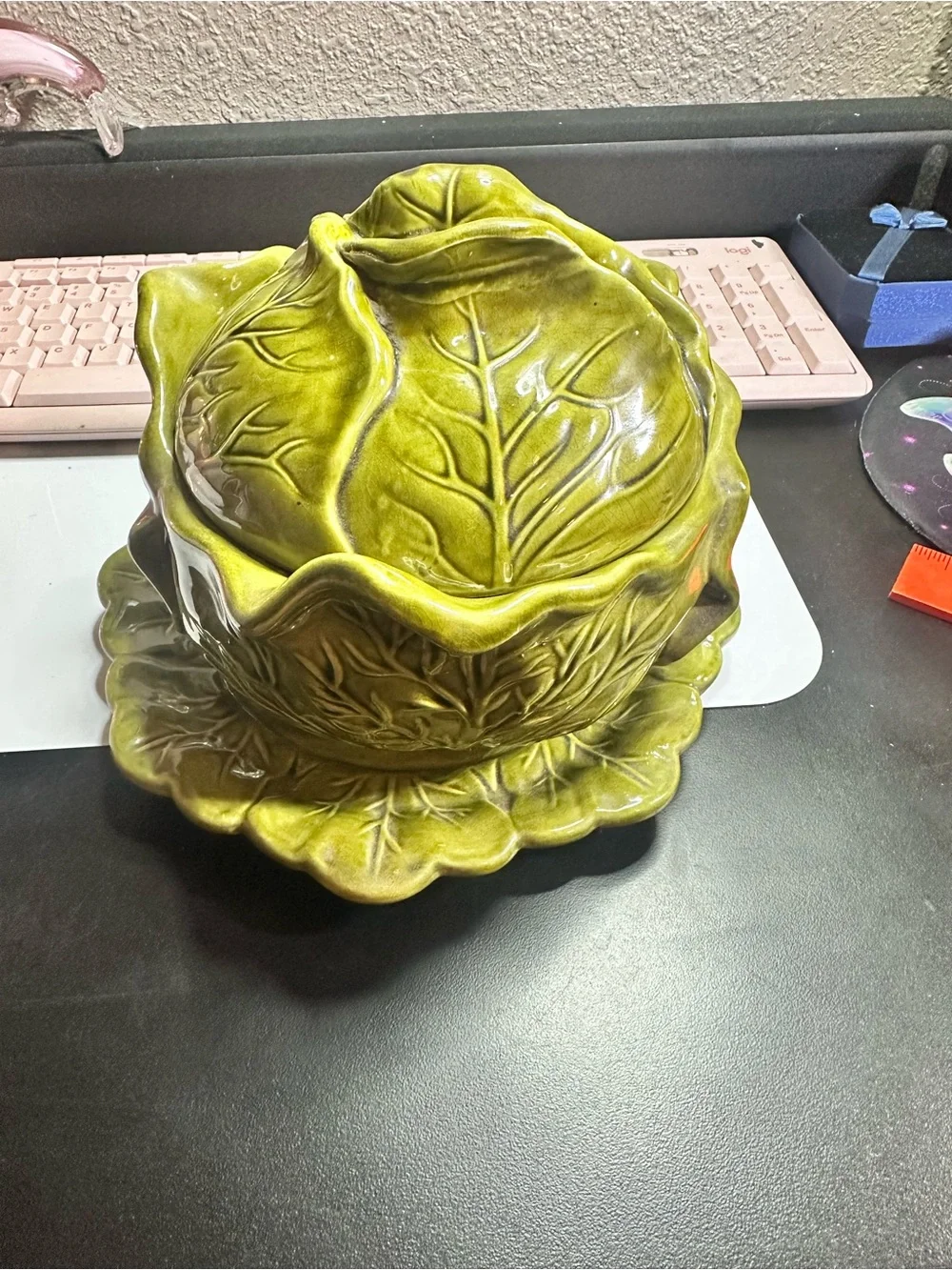 Green Ceramic Leaf Bowl with Matching Saucer - Decorative Dinnerware